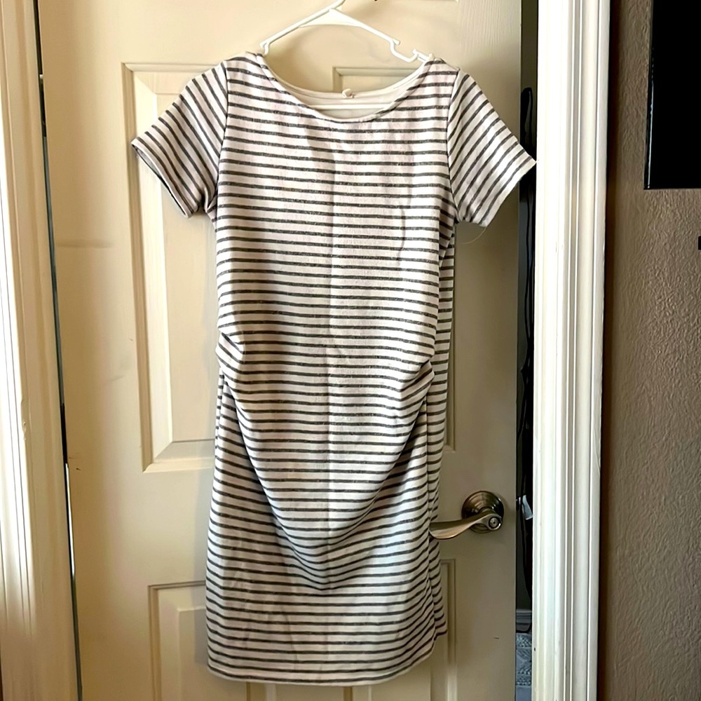 Maternity work dress.. this was one of my absolute faves !